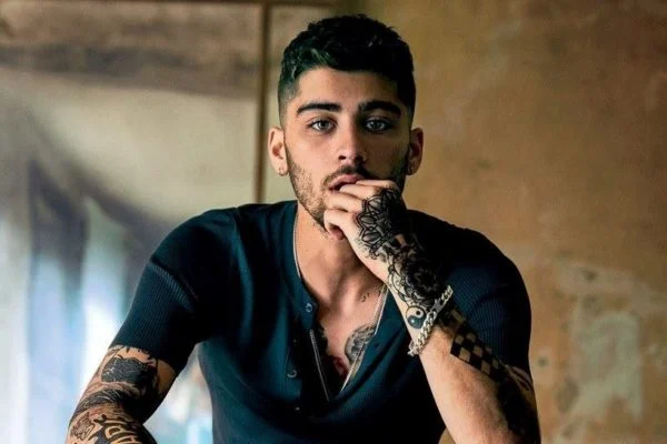 Zayn verso